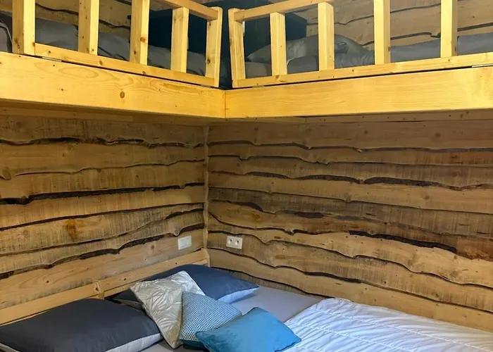 Le Des Platanes Vakantiehuis