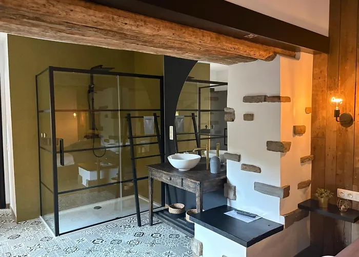 Le Des Platanes Spa